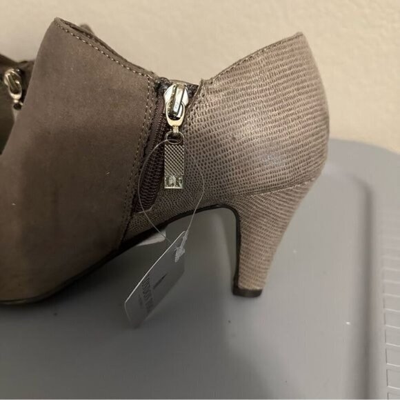 London Fog Birch Leather Ankle Boot Gray Beige Women 8.5 Stiletto Heel Shoes - Picture 4 of 11